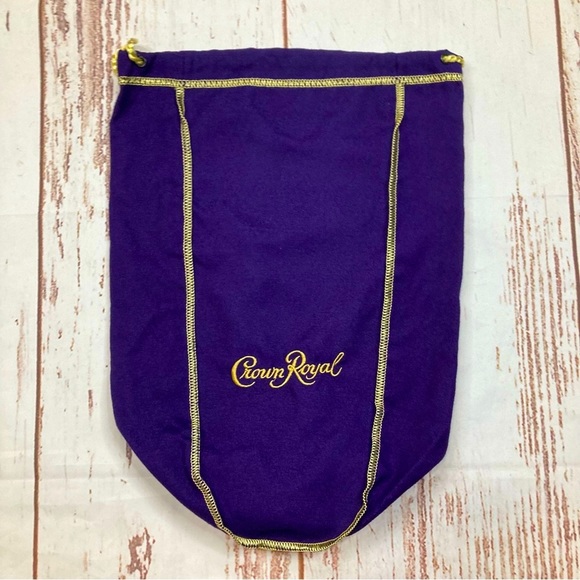 Crown Royal Dust Bag Bundle Purple & Gold Sz 1.5L (4) - Picture 3 of 11